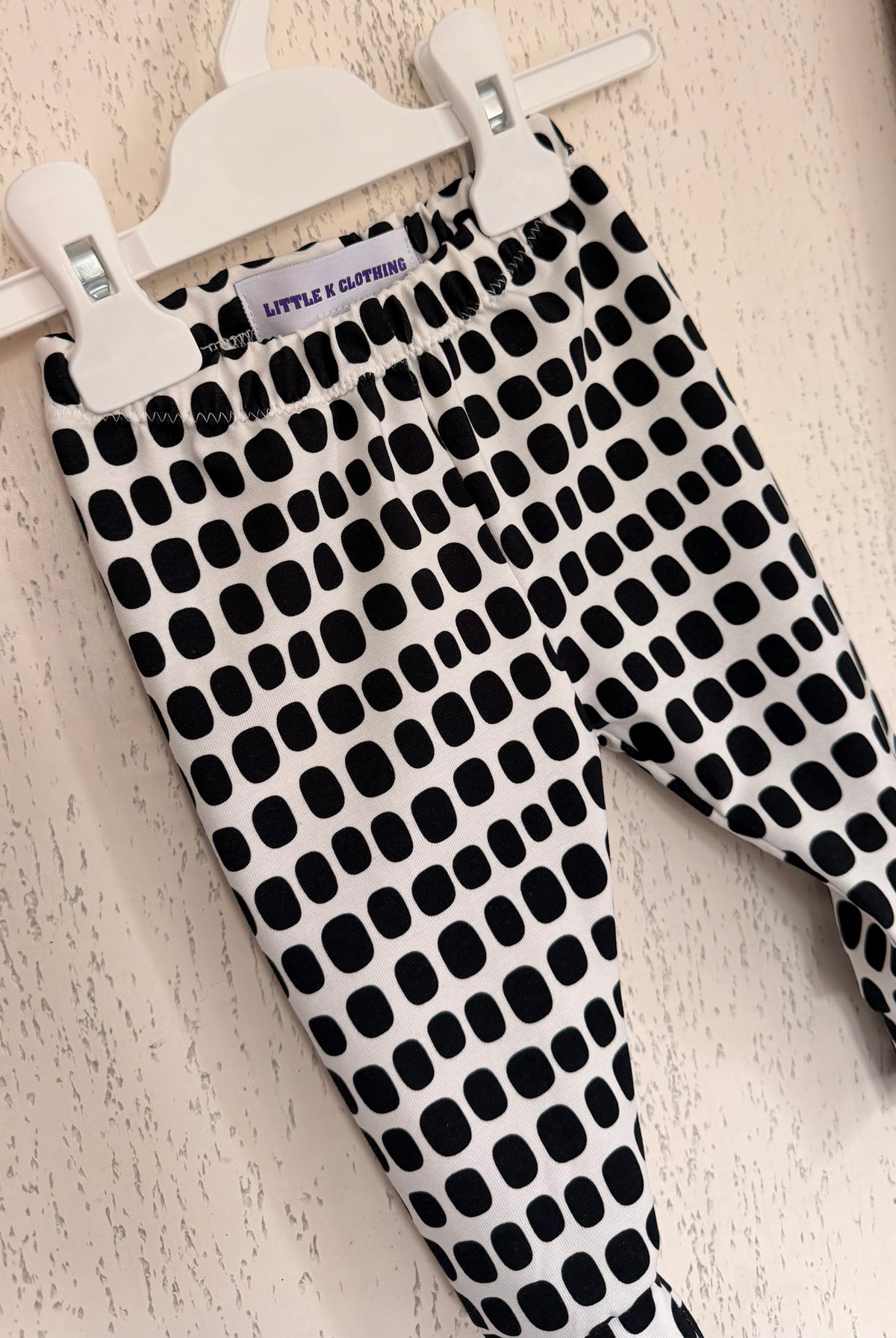 Monochrome Classic Leggings