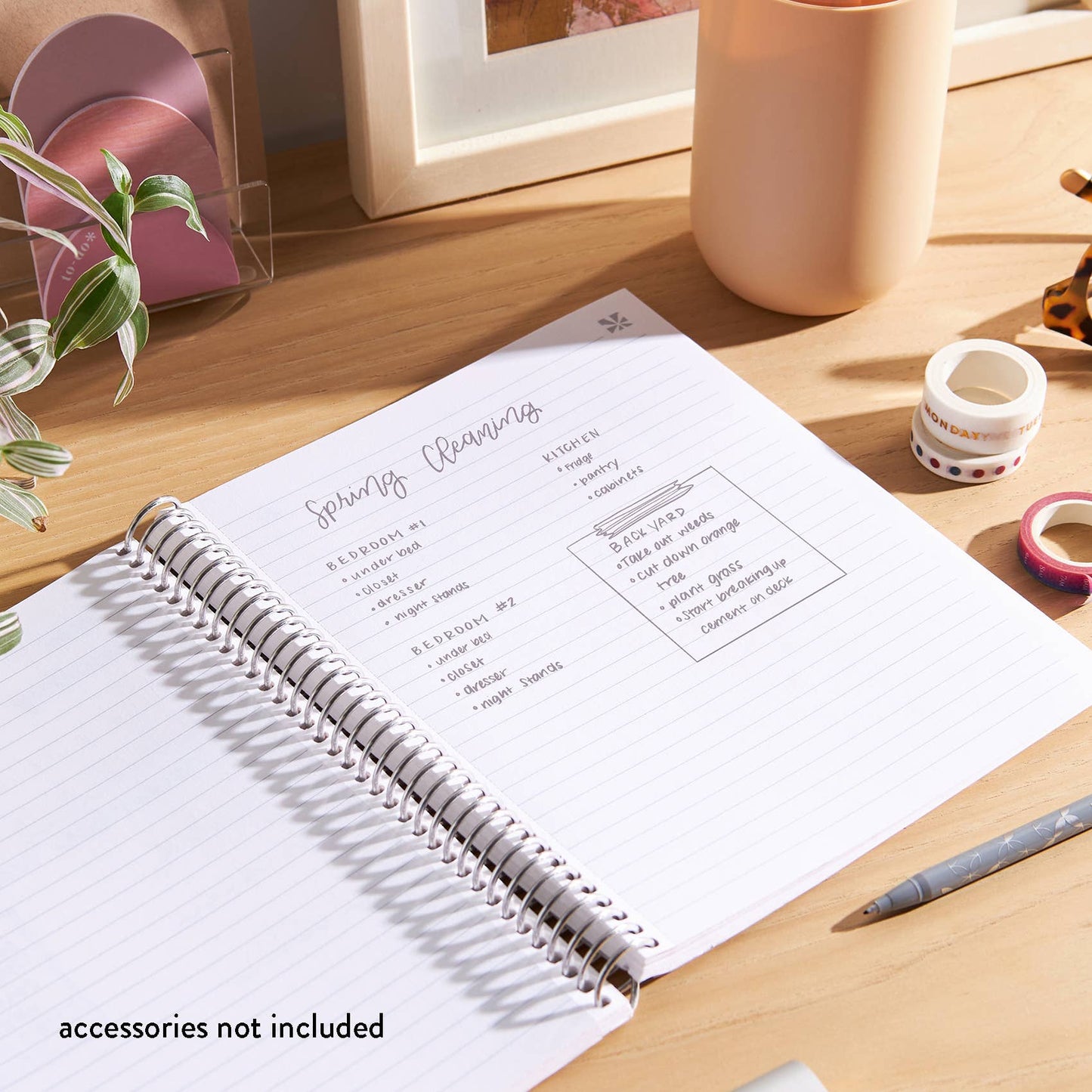 7x9 Hello Kitty Blushing Bouquet Coiled Notebook - lined