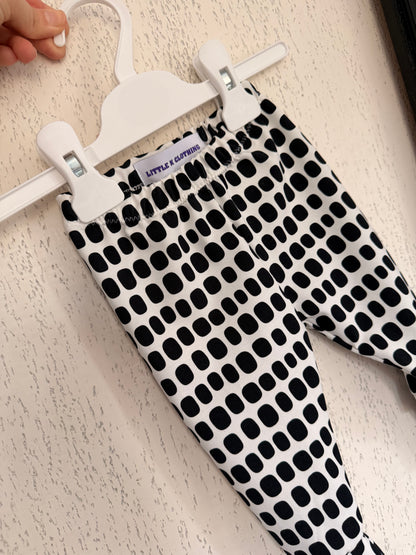 Monochrome Classic Leggings