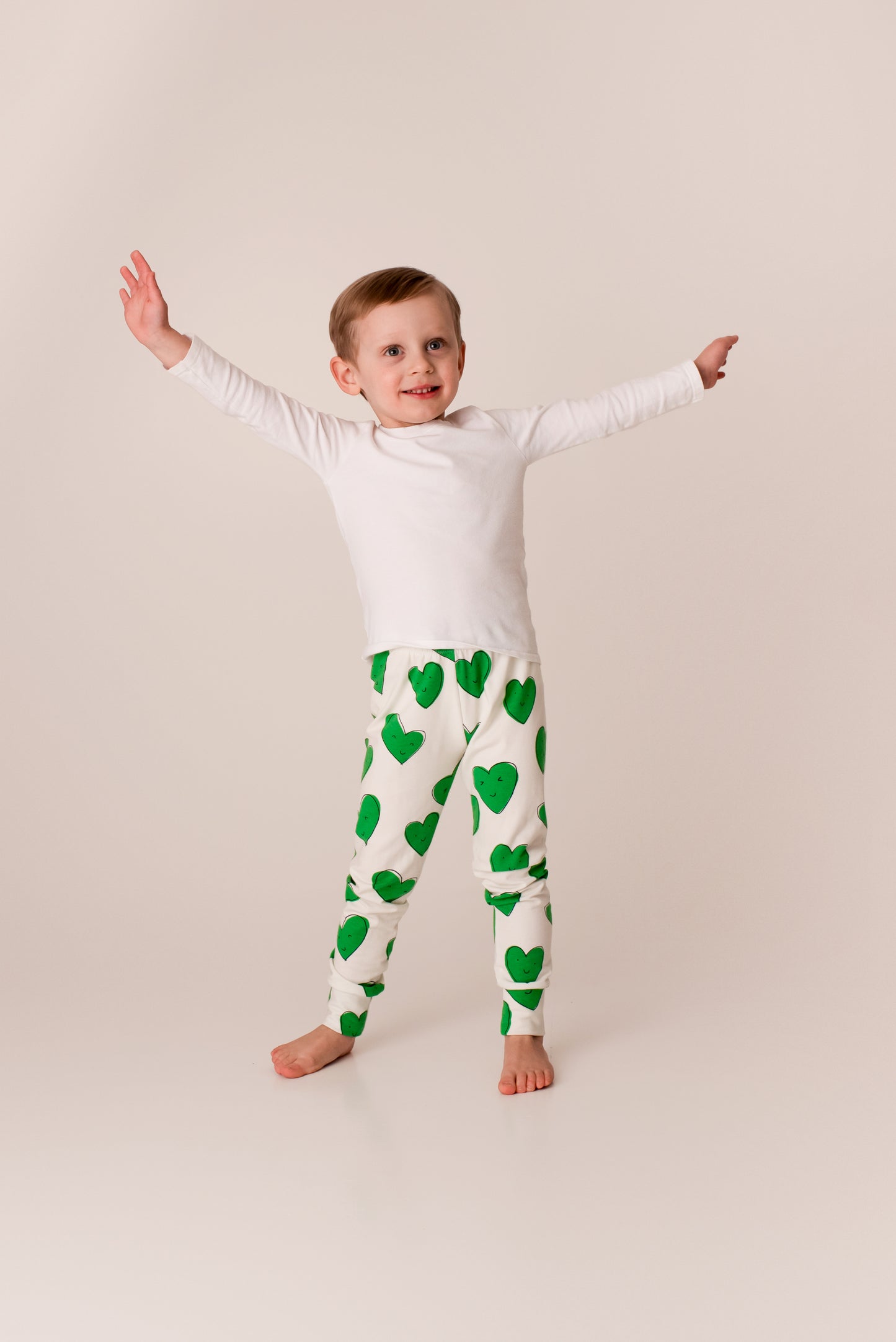 Green Hearts Classic Leggings