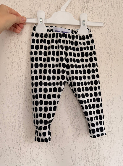 Monochrome Classic Leggings
